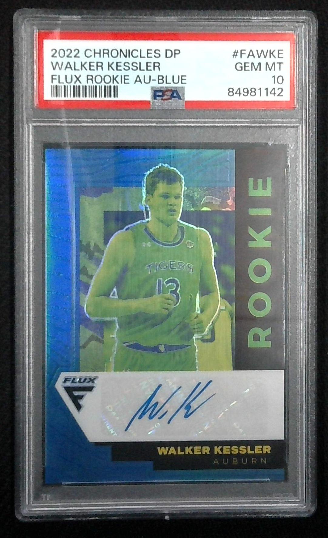 2022 PANINI CHRONICLES DRAFT FLUX BLUE /49 WALKER KESSLER AUTO AUBURN PSA 10