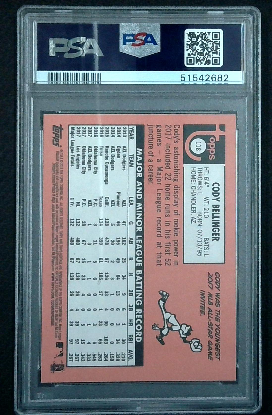 2018 Topps Heritage - Cody Bellinger #118 Posing with Glove PSA Gem Mint 10