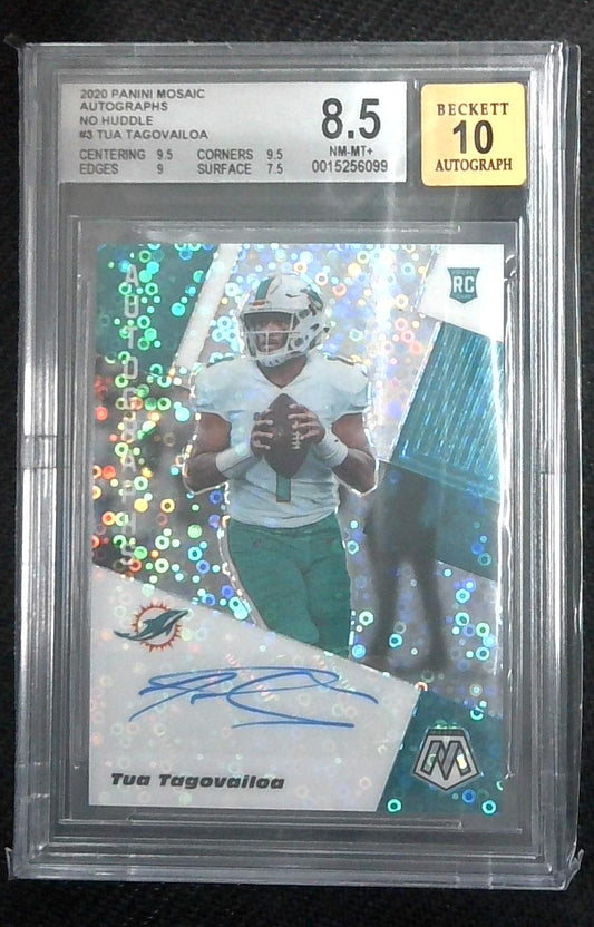 2020 Panini Mosaic Tua Tagovailoa No Huddle Prizm Autographs Rookie RC Auto