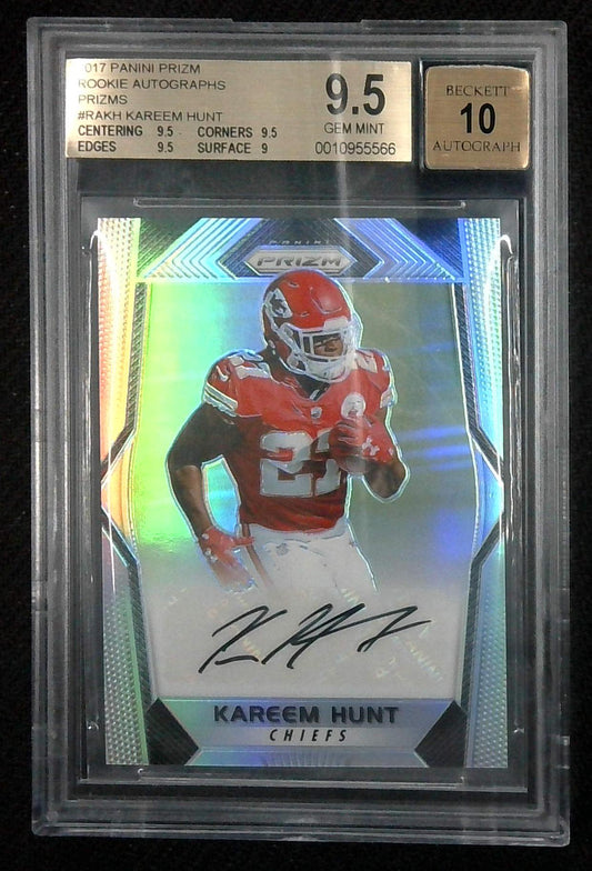 2017 Panini Prizm Kareem Hunt Rookie Auto Silver Prizm Auto BGS 9.5