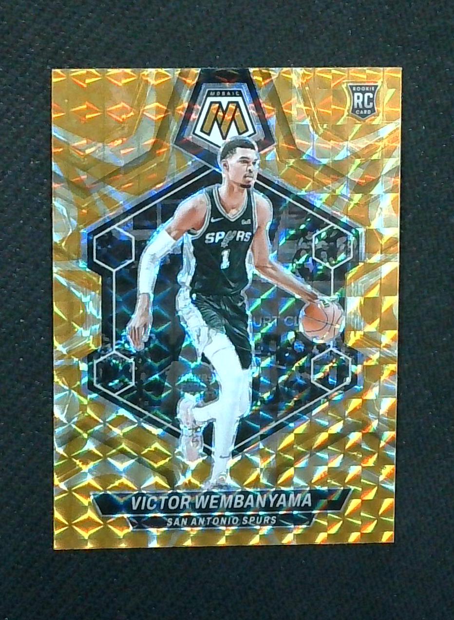 2023-24 Panini Mosaic - Reactive Yellow Mosaic Prizm #238 Victor Wembanyama Rookie