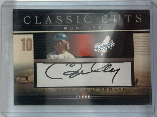 2002 Fleer Classic Cuts Autograph RON CEY #RC-A