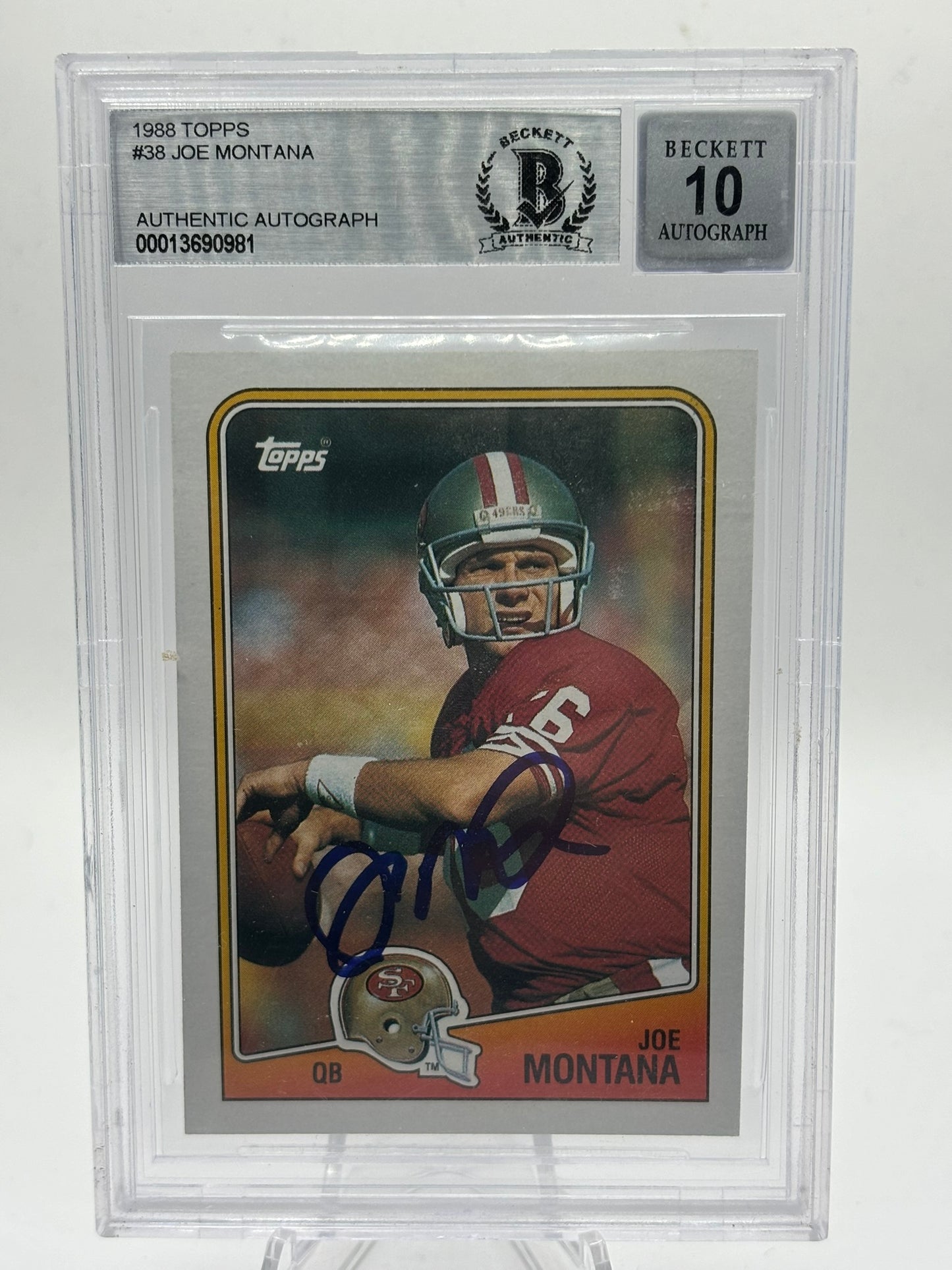 Joe Montana Signed 1988 Topps #38 (BGS | Auto 10)