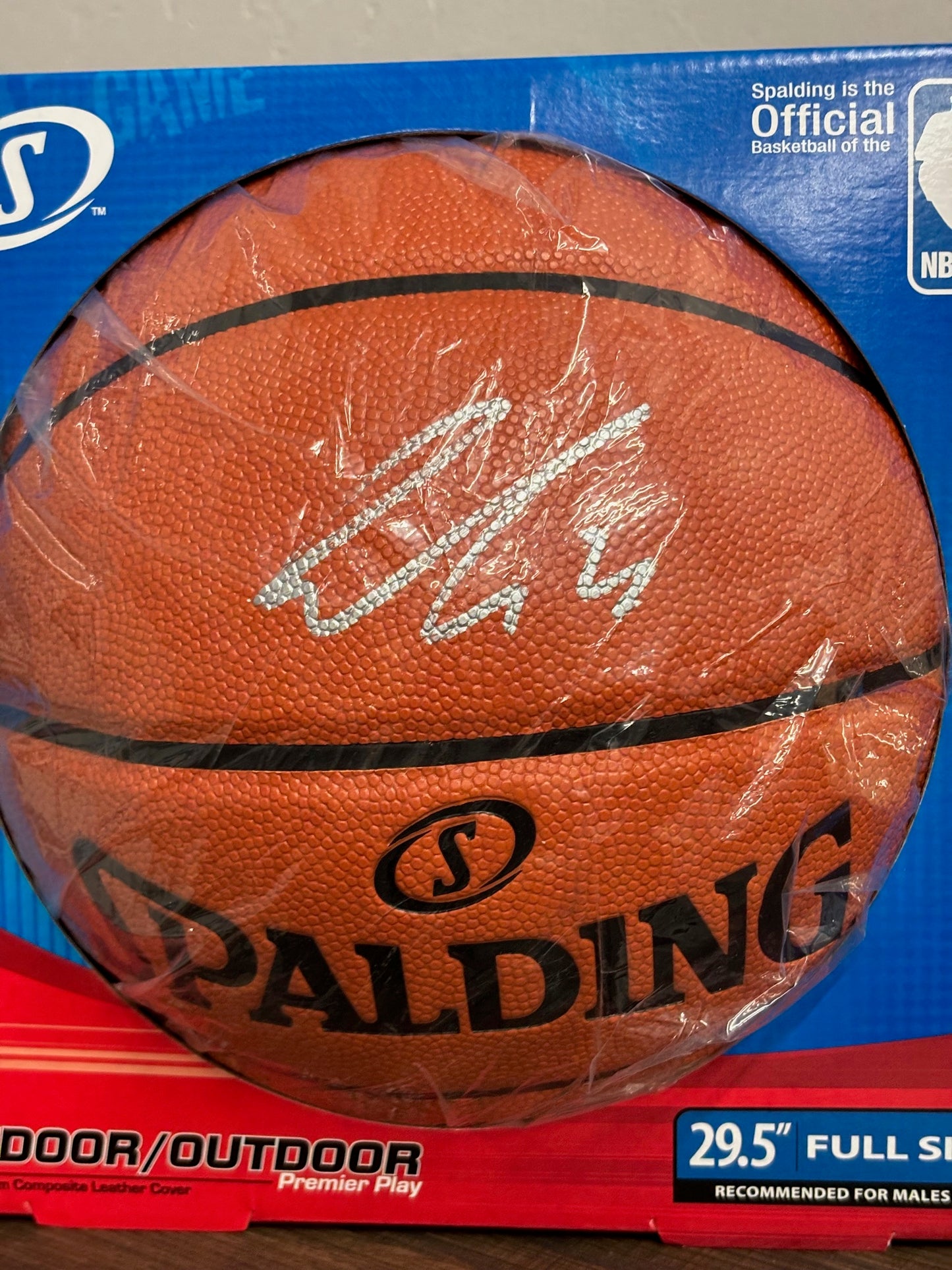 Luka Dončić Signed Basketball Fanatics