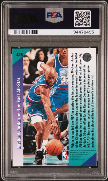 1992 UPPER DECK #425 MICHAEL JORDAN PSA 9