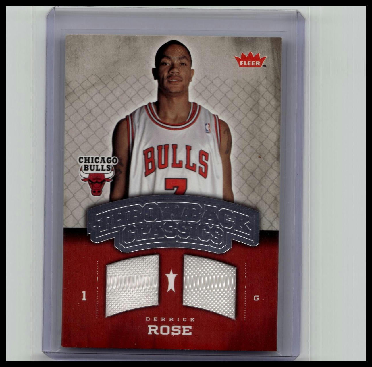 2008-09 Fleer Throwback Classics Memorabilia Derrick Rose #NBA-DR (MEM, RC)
