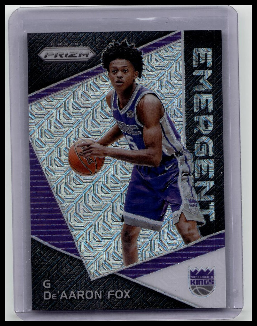 2017-18 Panini Prizm - Emergent De'Aaron Fox Rookie #EM-DEA Mojo /25