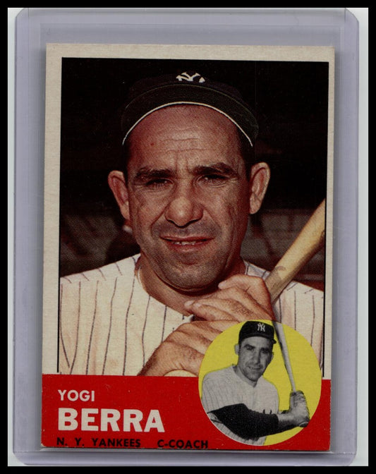 Topps 1963 #340 Yogi Berra New York Yankees