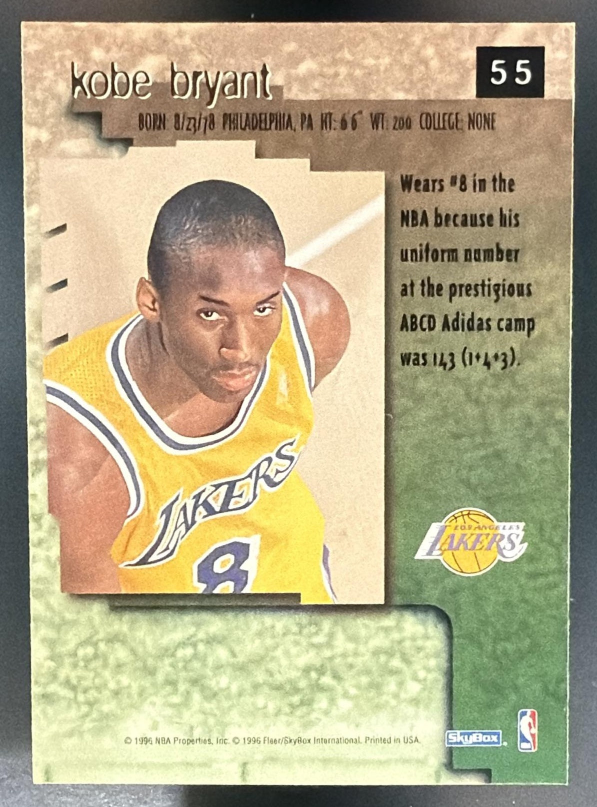1996-97 Skybox Premium Kobe Bryant #55 RC Lakers — back