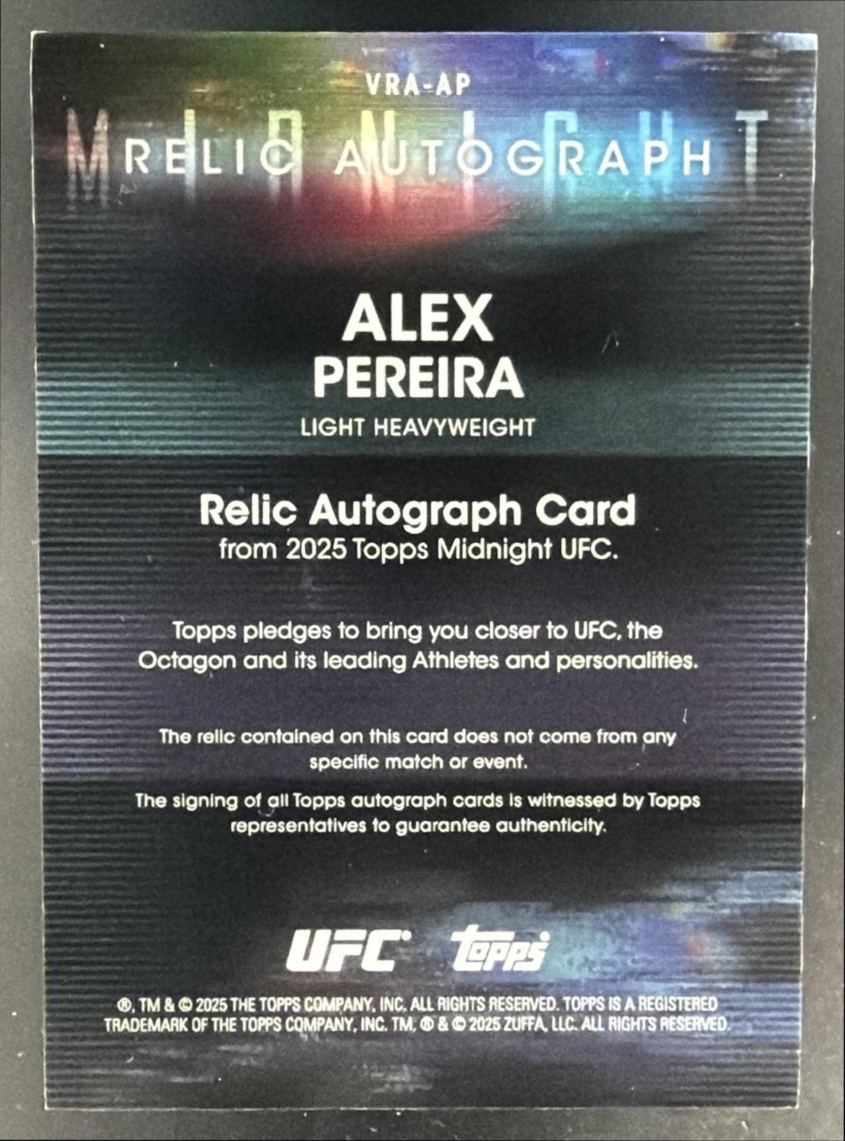 2025 Topps UFC Midnight Alex Pereira #VRA-AP Relic Auto — back