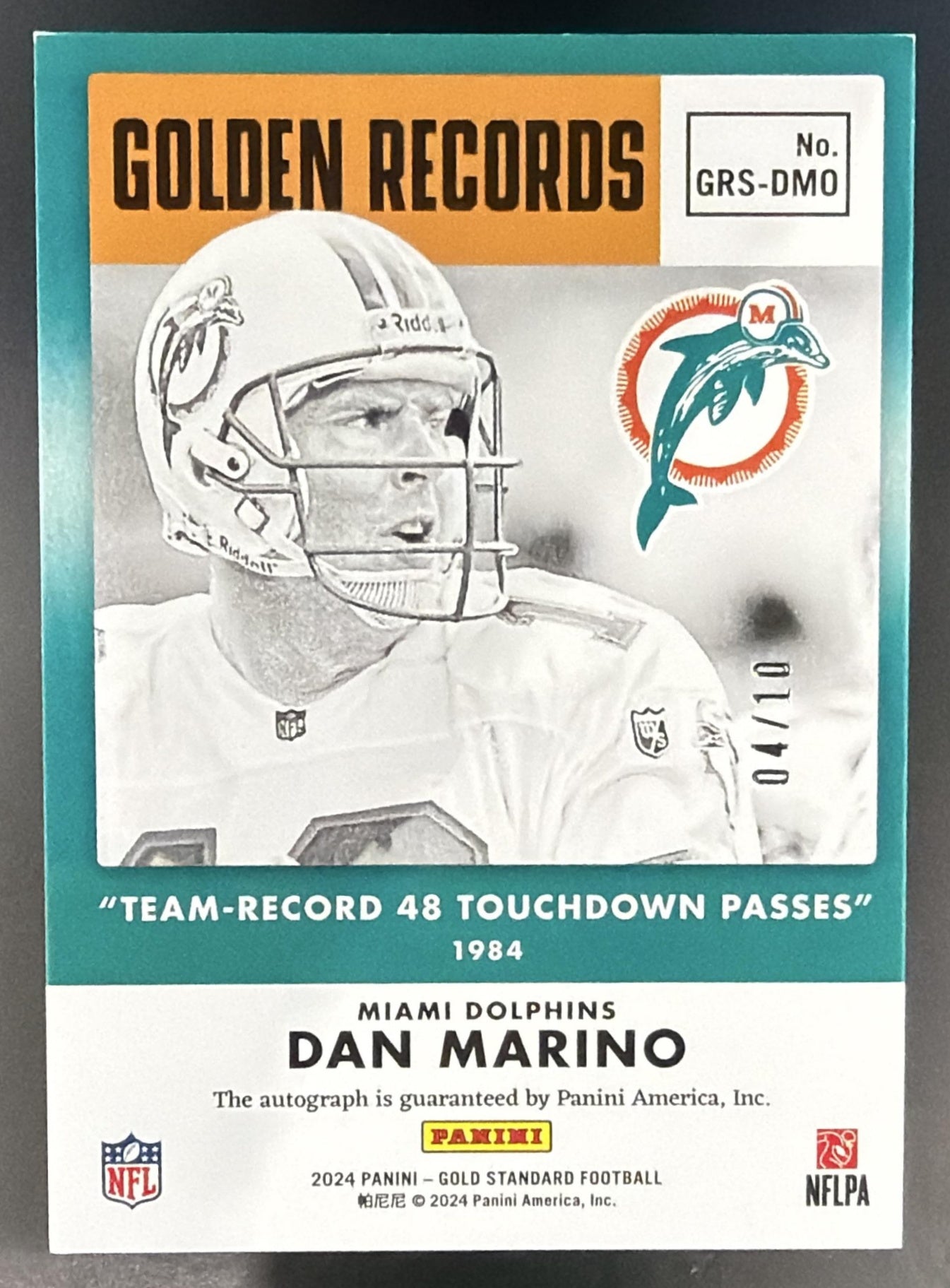 2024 Panini Gold Standard Dan Marino #GRS-DMO Golden Records Signatures /10 Auto — back