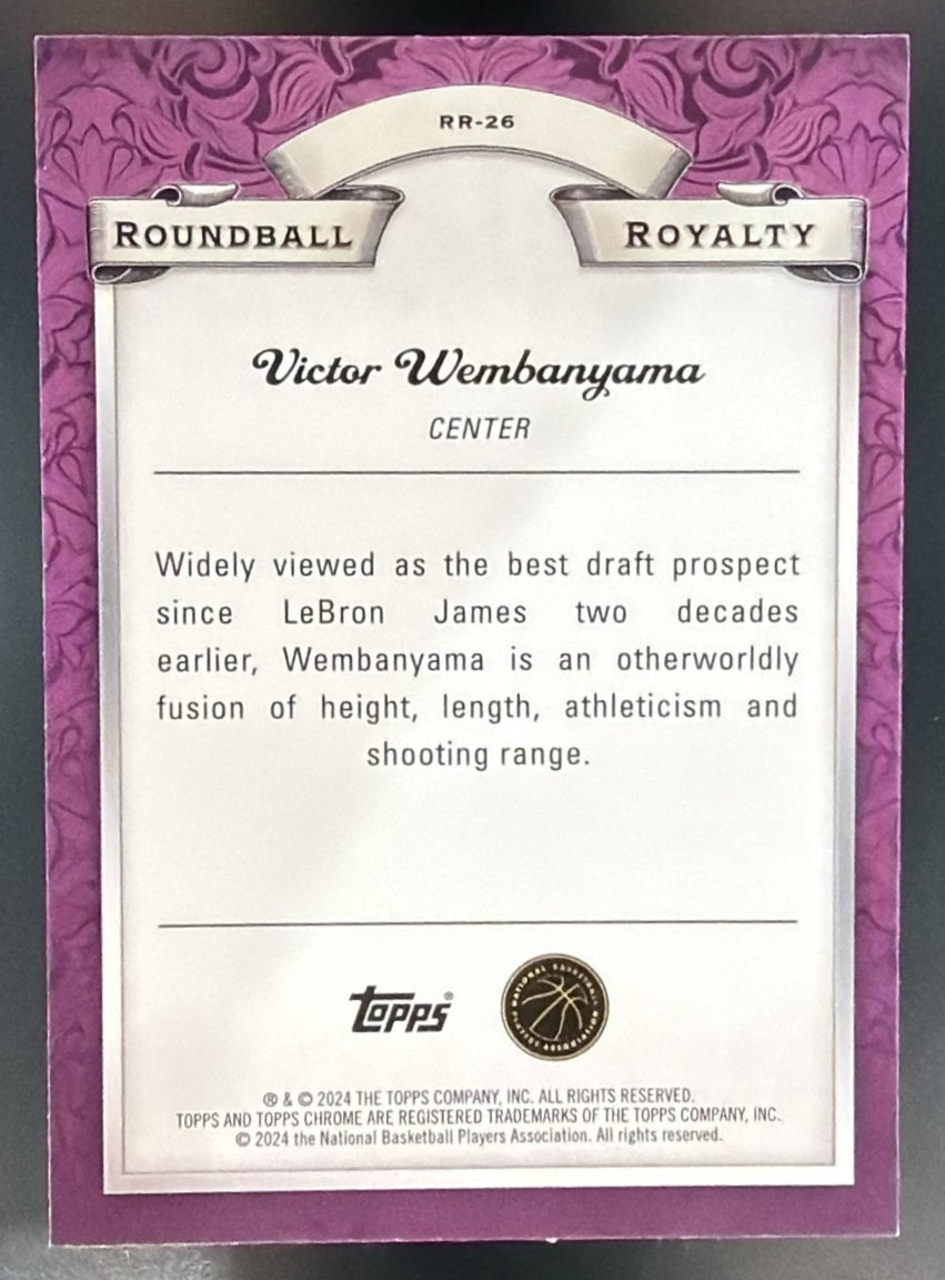 2023 Topps Chrome Victor Wembanyama #RR-26 Roundball Royalty Refractor Green RC — back
