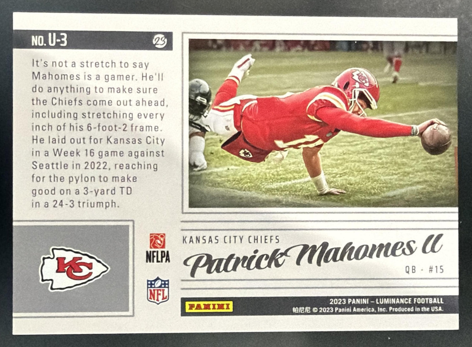 2023 Panini Luminance Patrick Mahomes II #U-3 Unforgettable Orange /100 Chiefs — back