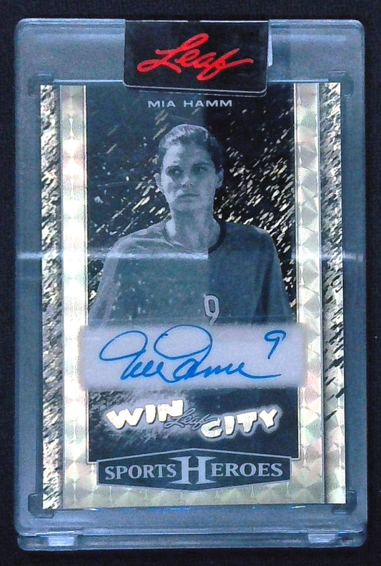 2024 Leaf Metal Mia Hamm Sports Heroes Win City Gold 1/1 Auto