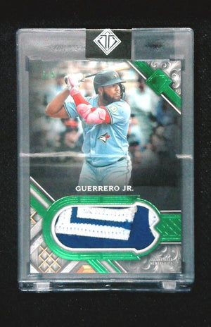2025 Topps Transcendent Vladimir Guerrero Jr. Game Used Relic Emerald /5