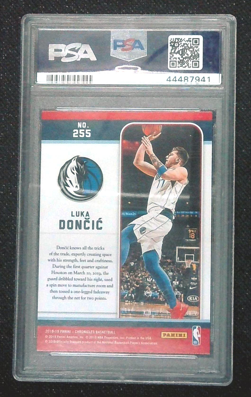 2018-19 Panini Chronicles Marquee Luka Doncic Rookie PSA 9