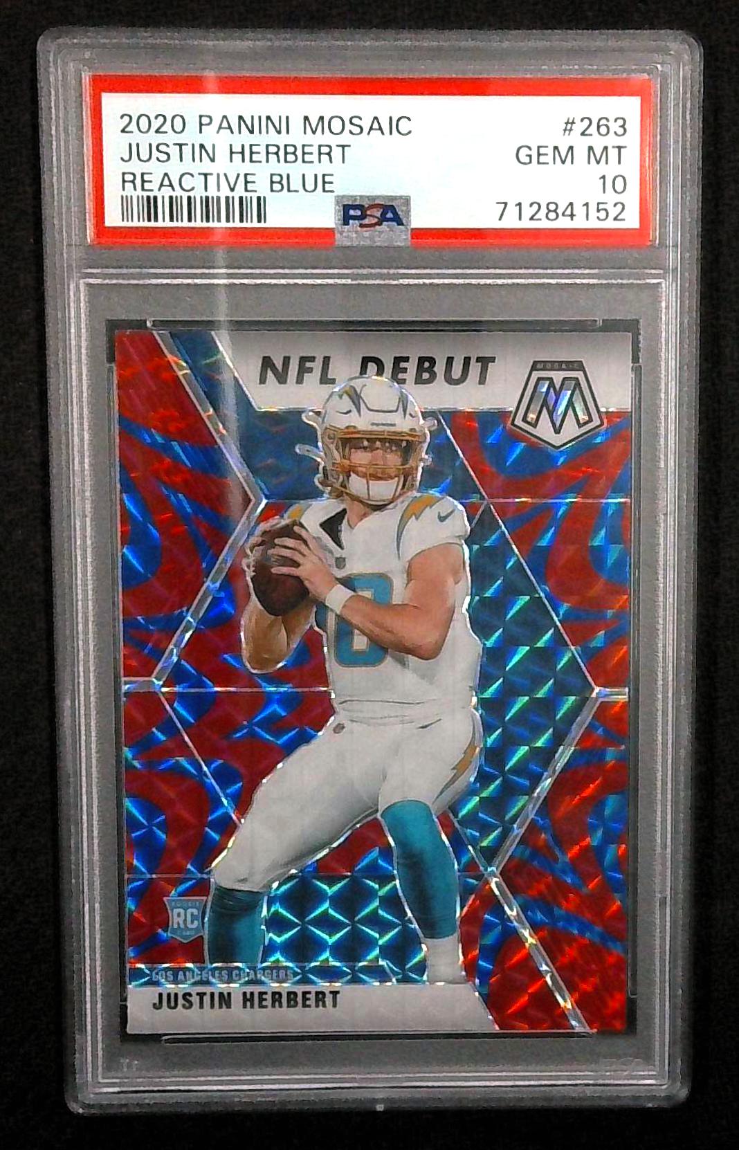 2020 Panini Mosaic - NFL Debut Justin Herbert-Mosaic Reactive Blue Prizm-PSA 10