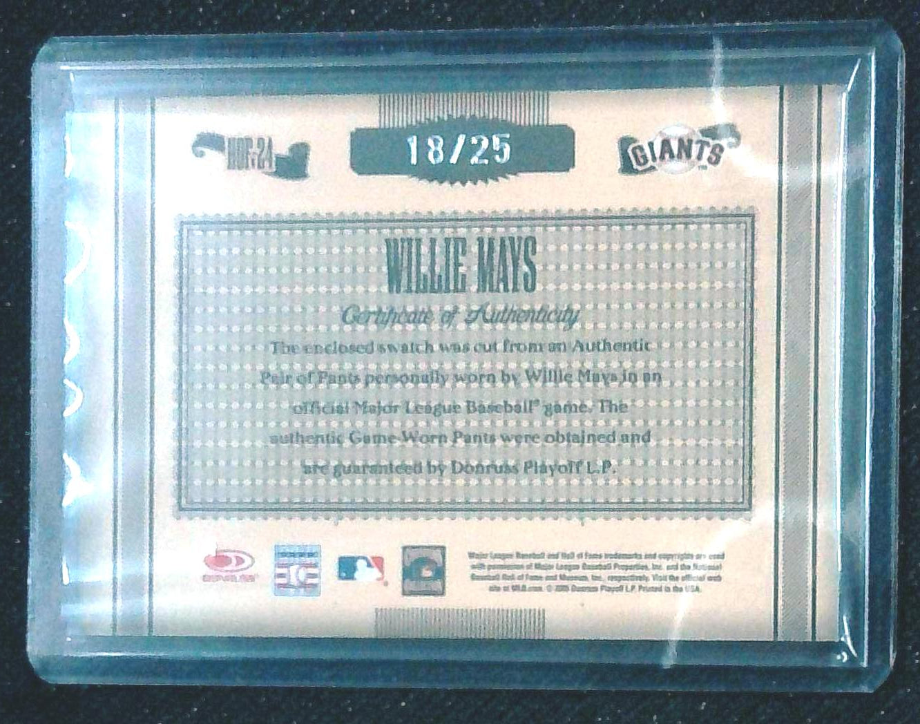 2005 Donruss Timeless Treasures Willie Mays Game Worn Pants Auto /25