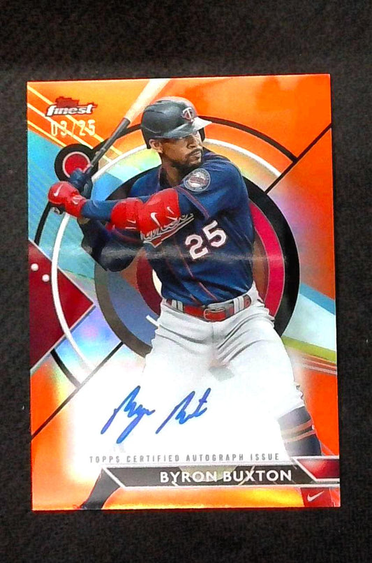 2023 Topps Finest Baseball Orange Auto Byron Buxton /25