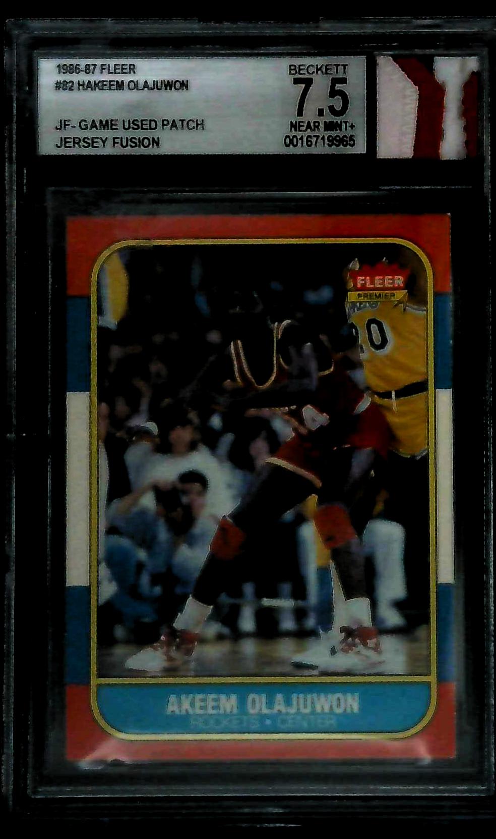 1986-87 Fleer Hakeem Olajuwon #82 Game Worn Patch (Jersey Fusion) BGS 7.5