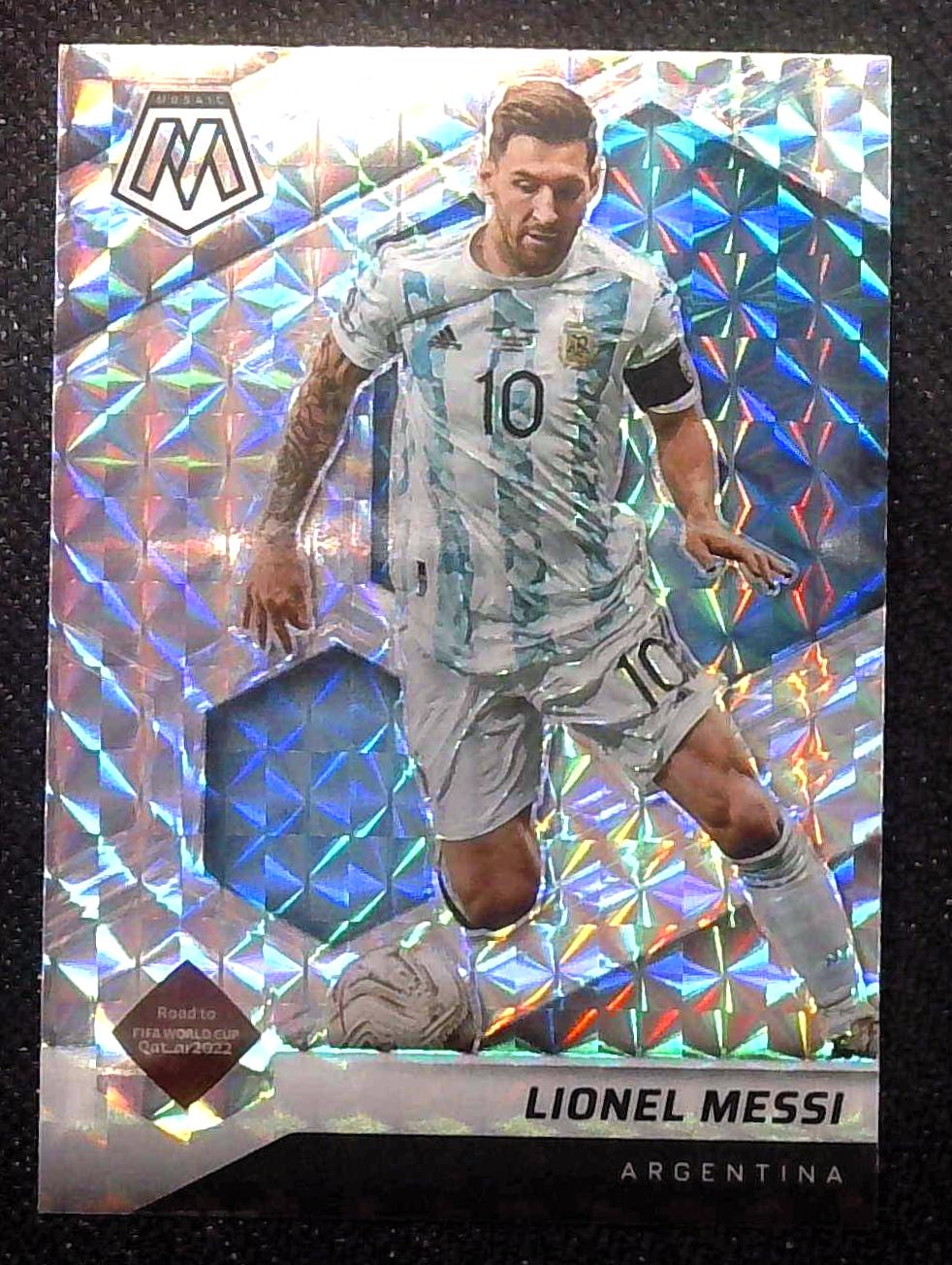 2021-22 Panini Mosaic FIFA Road to World CUP Lionel Messi Silver Mosaic