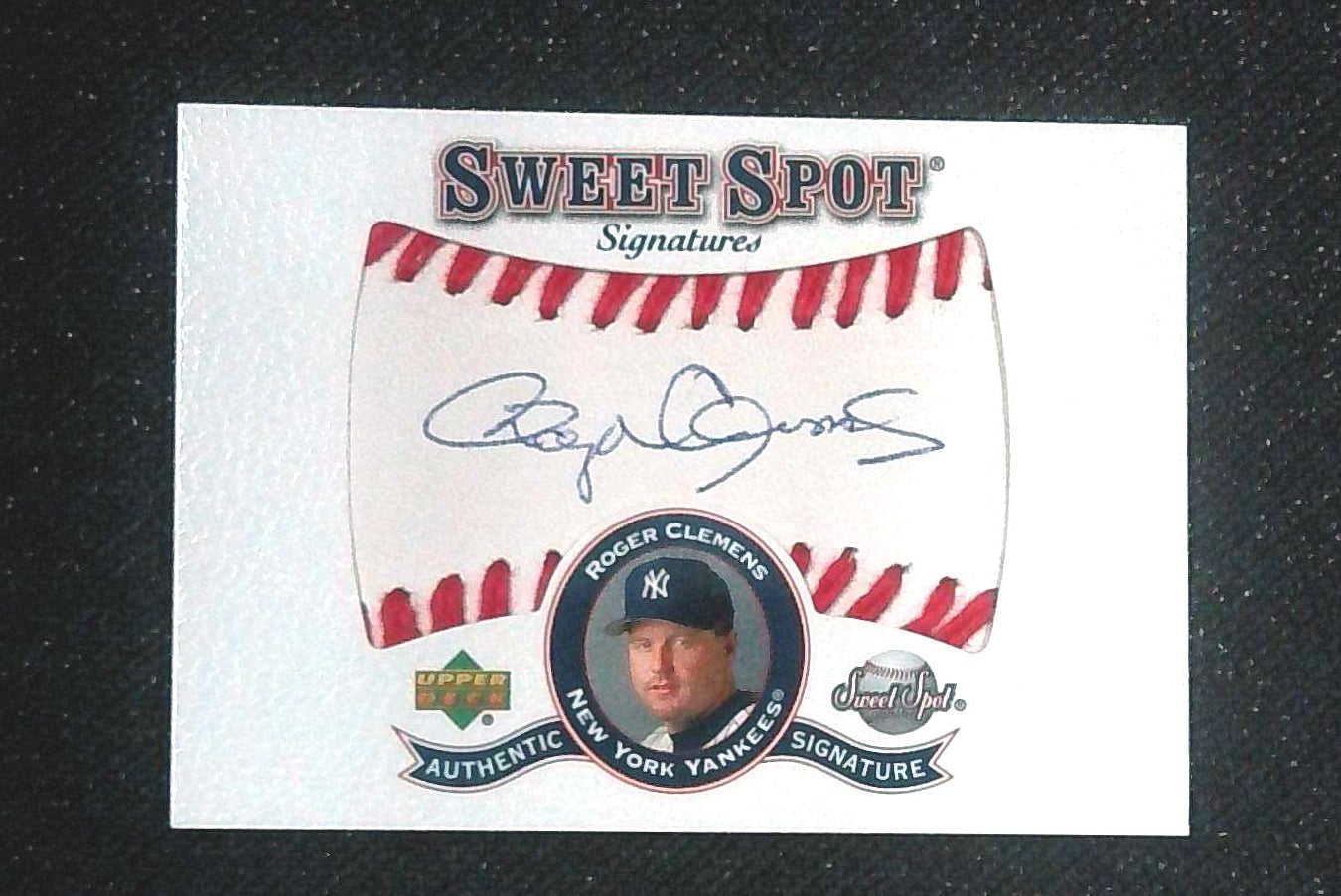 2001 Upper Deck Sweet Spot Signatures Roger Clemens Auto