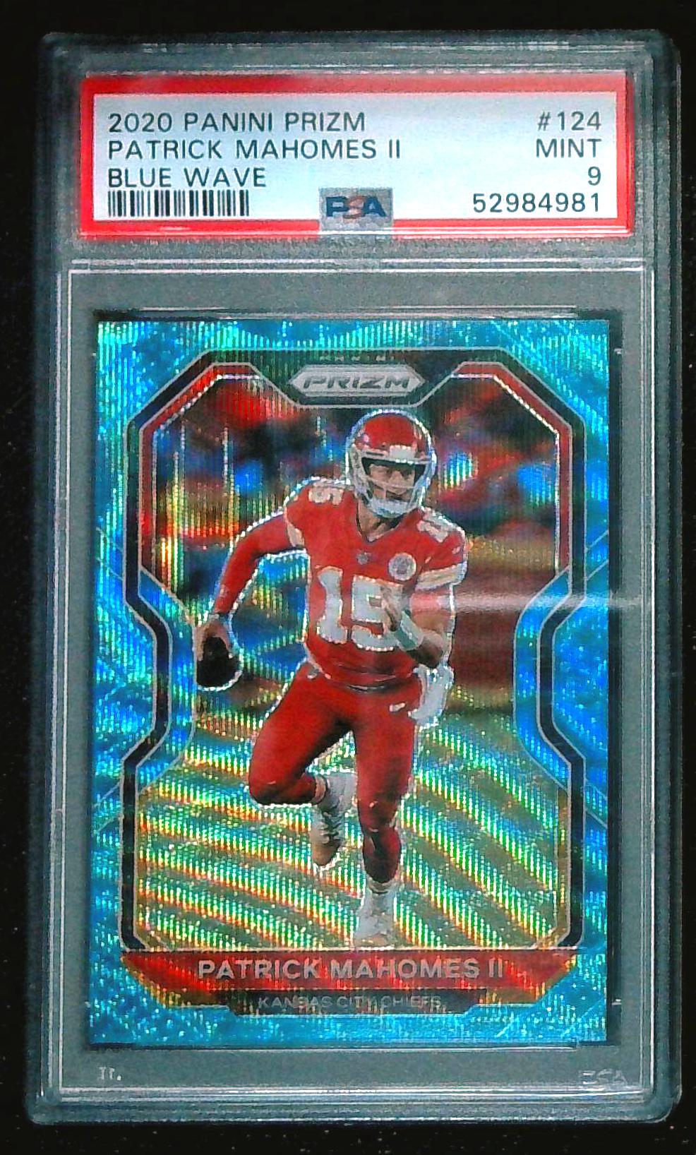 2020 Panini Prizm Patrick Mahomes Blue Wave Prizm /199 PSA 9
