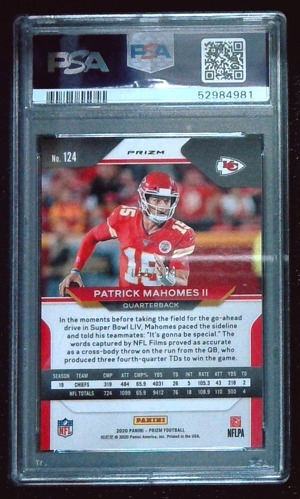 2020 Panini Prizm Patrick Mahomes Blue Wave Prizm /199 PSA 9