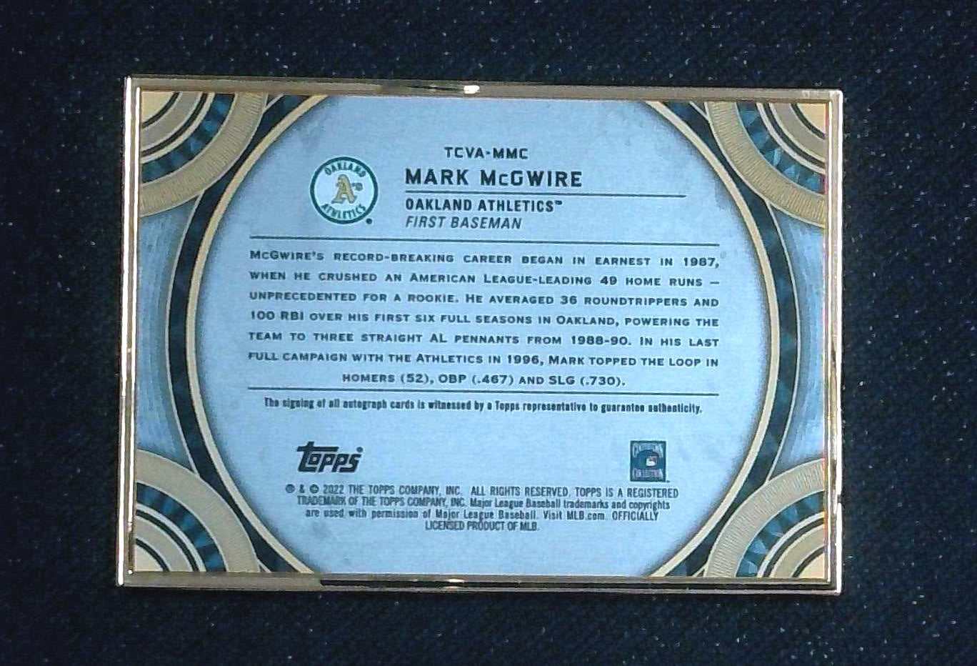 Mark McGwire 2022 Topps Transcendent Image Variation Auto /20