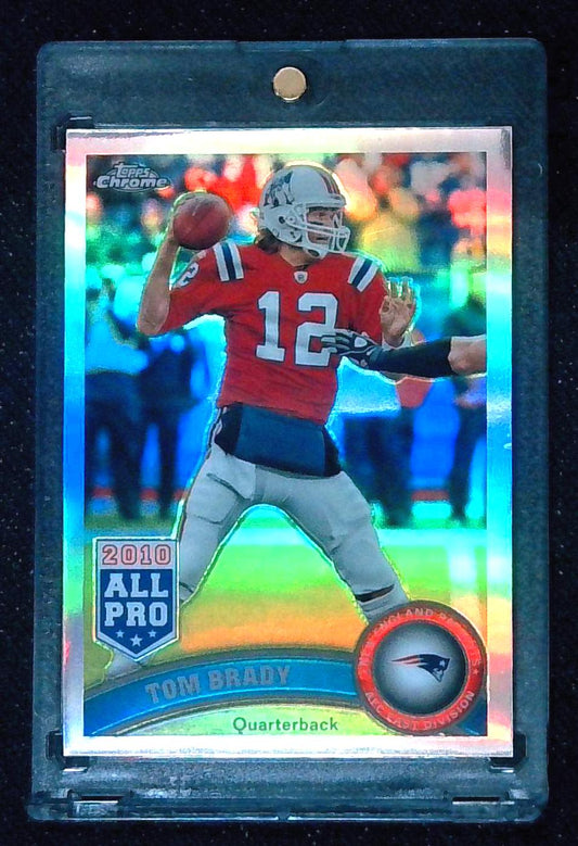 2011 Topps Chrome Tom Brady Refractor