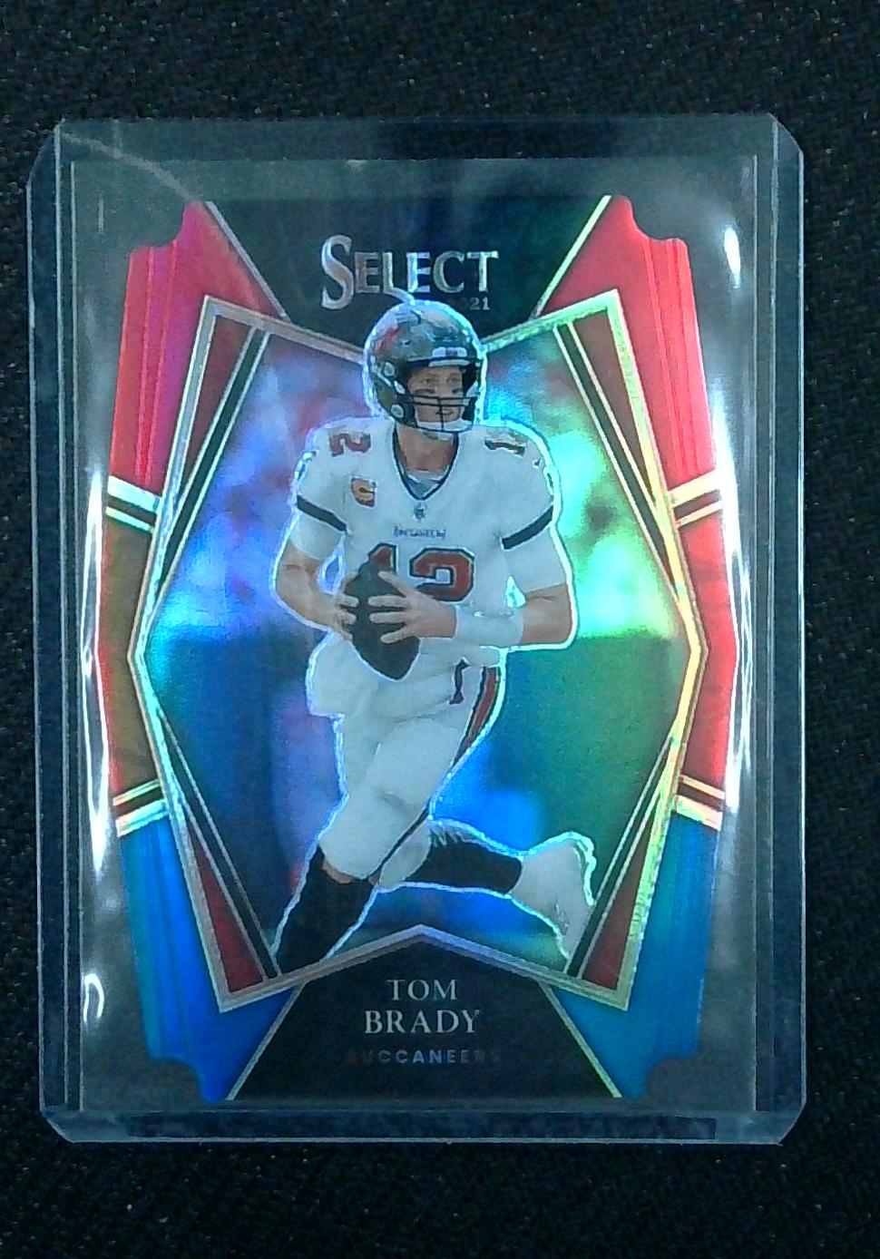 Tom Brady 2021 Panini Select #101 Die-Cut Premier Level Red & Blue Prizm