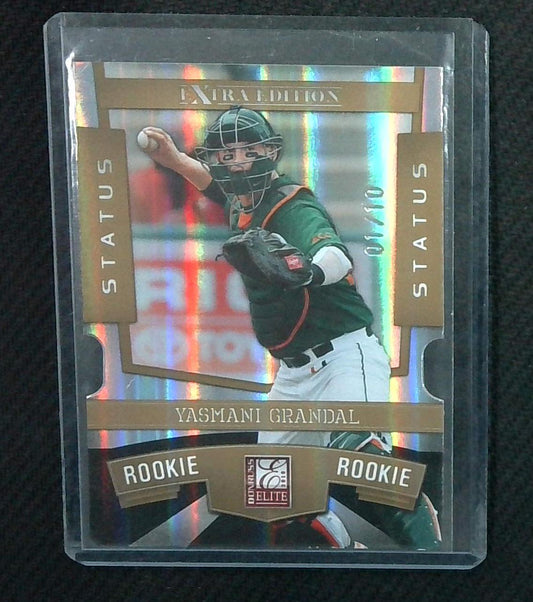 2010 Donruss Elite Extra Edition Status Gold Die-Cut /10 Yasmani Grandal Rookie #127