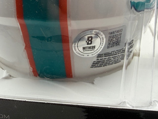 Tyreek Hill Miami Dolphins Autographed Mini-Helmet Beckett