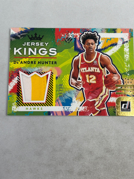 2021-22 Panini Donruss Basketball De'Andre Hunter Jersey Kings Patch /10 Atlanta Hawks