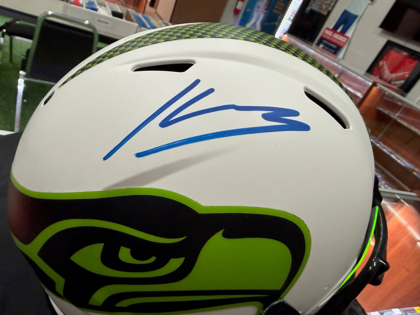 Kenneth Walker III Signed Seahawks Lunar Full Size Authentic Helmet Beckett Witnessed