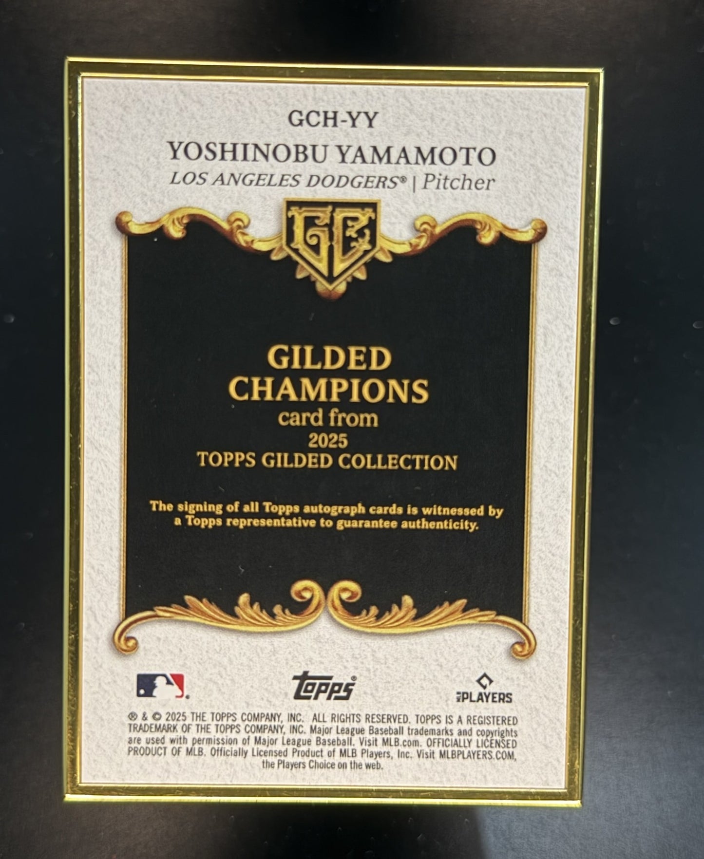 2025 Topps Gilded Collection Champions Yoshinobu Yamamoto GCH-YY Ruby Auto /5