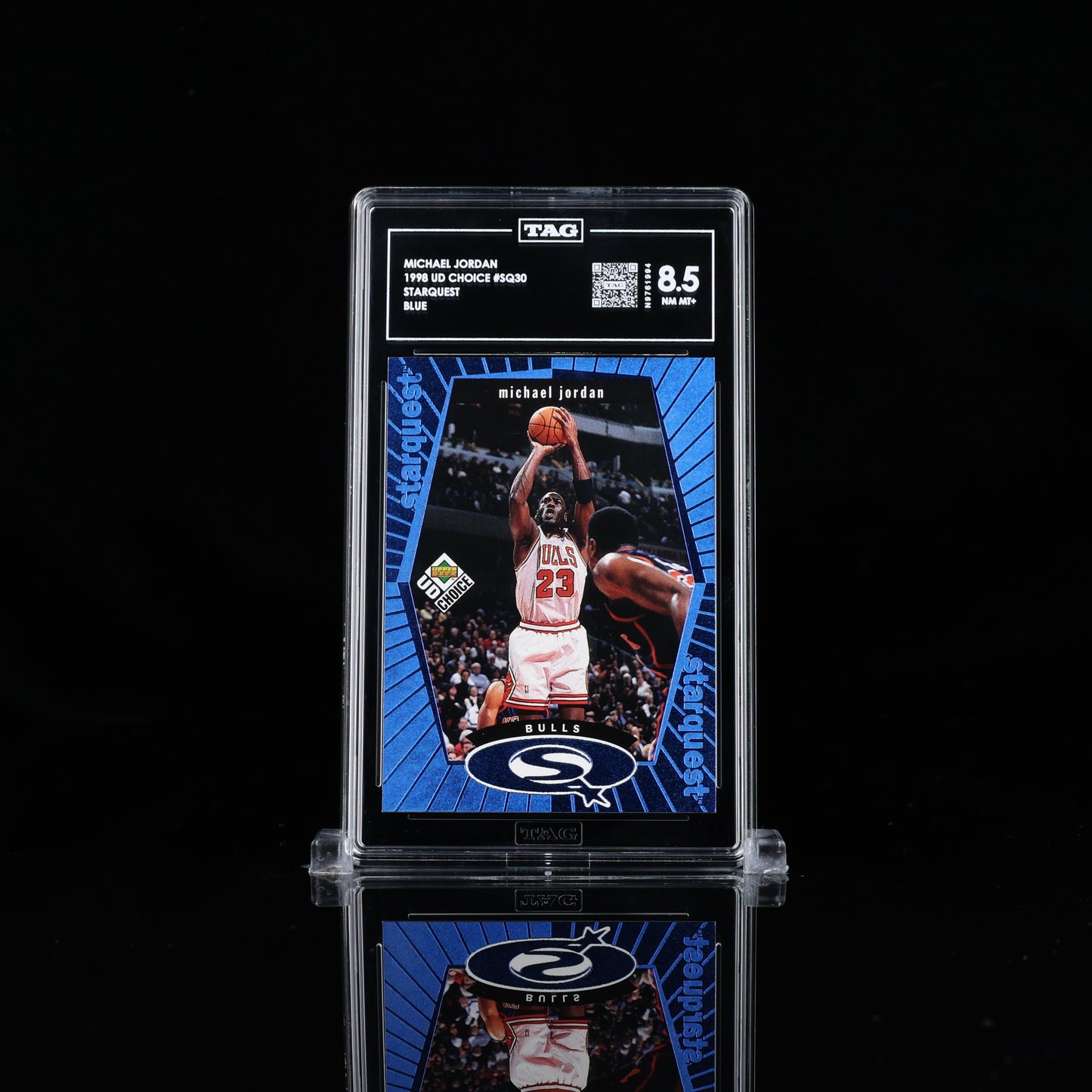 1998 UD Choice Starquest Blue #SQ30 Michael Jordan TAG 8.5
