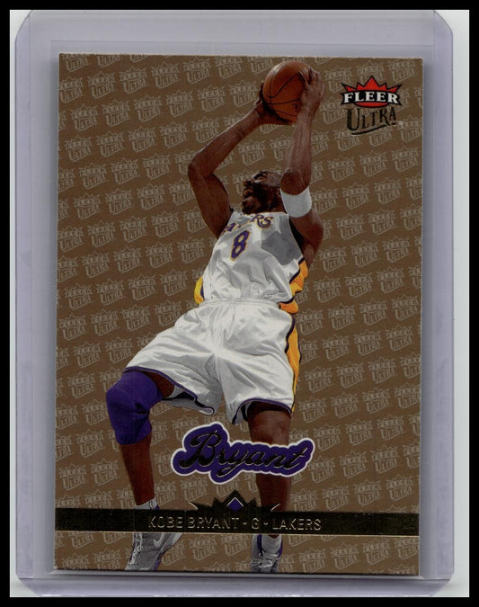 2006-07 Fleer Ultra #70 Kobe Bryant Gold Medallion