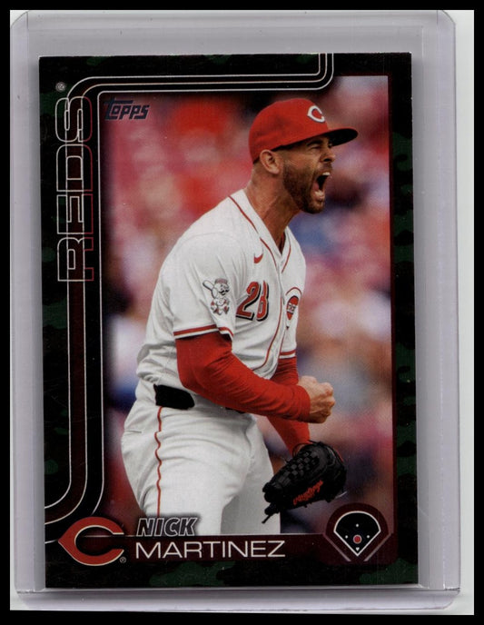 Nick Martinez #696 2025 Topps Series 2 Camo Foil /25 Cincinnati Reds