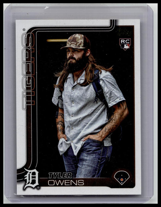 2025 Topps Update Golden Mirror Variation Rookie Tyler Owens