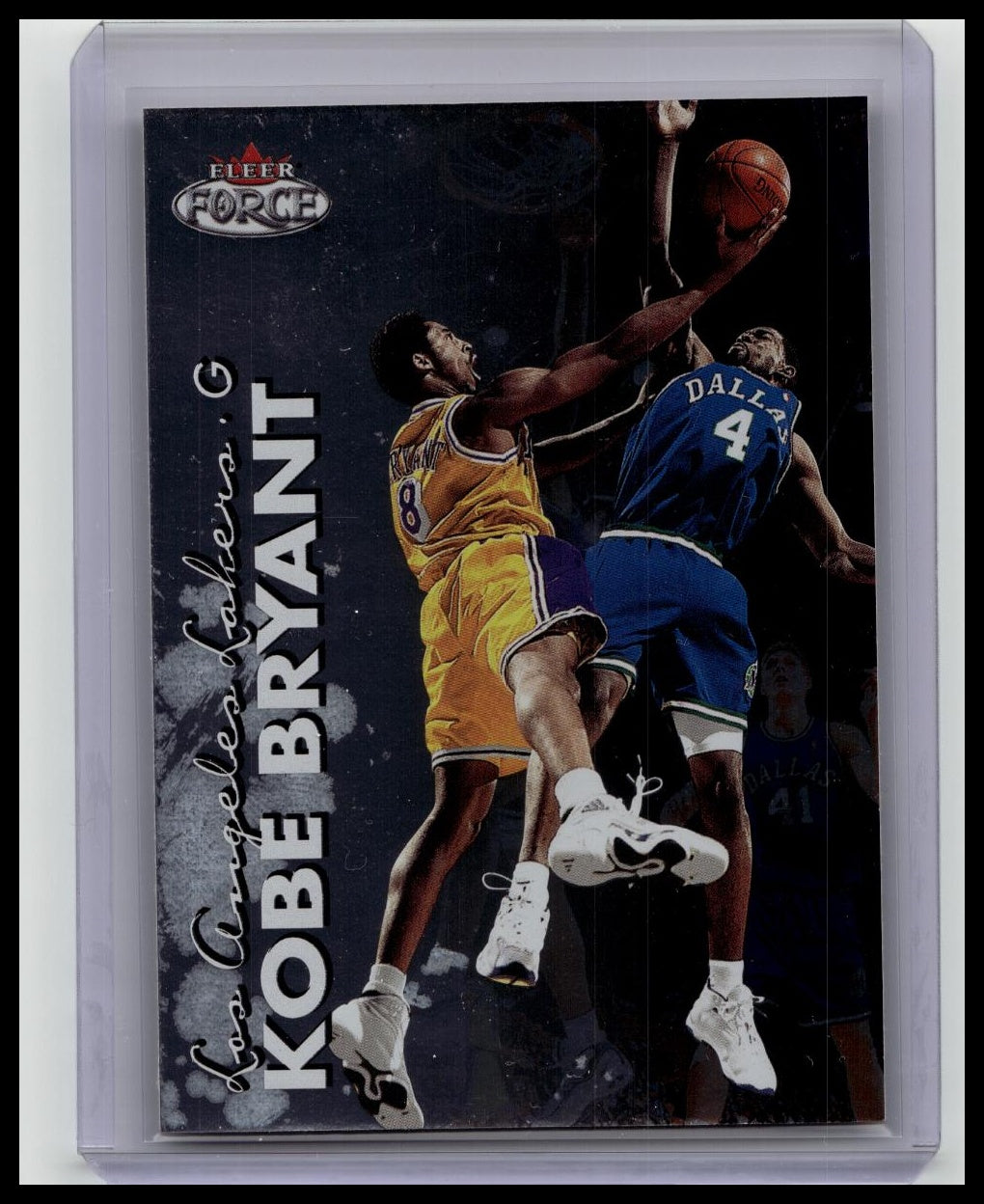 1999-00 Fleer Force Kobe Bryant #2 Lakers