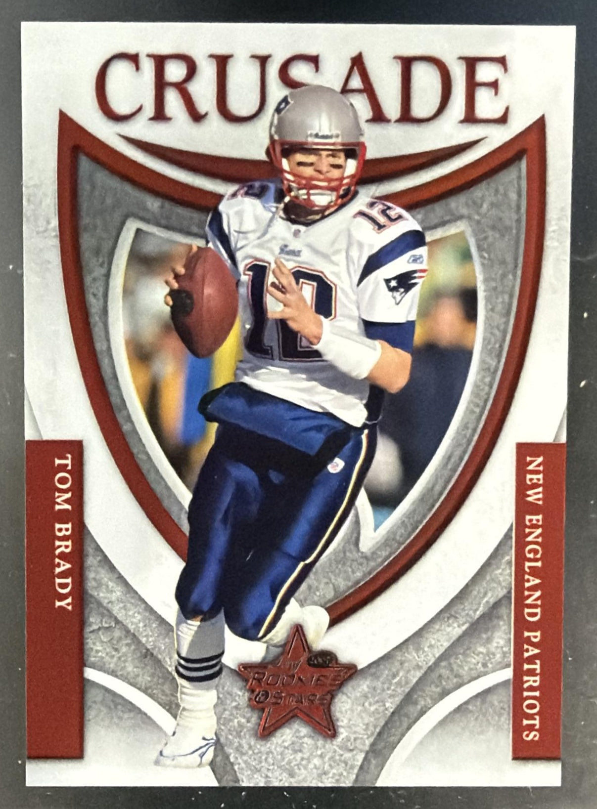 2007 Leaf Rookies & Stars Tom Brady #C-10 Crusade Red /1000 Patriots — front