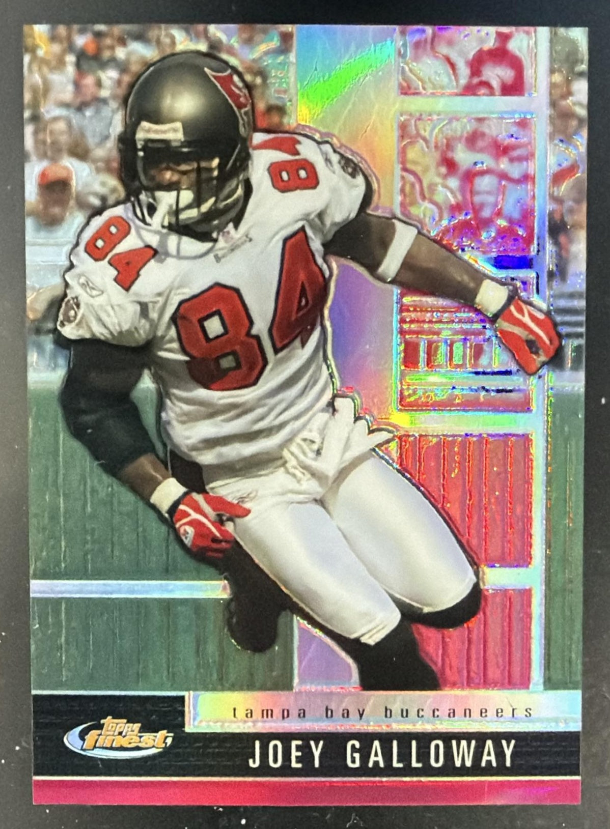 2008 Topps Finest Joey Galloway #75 Red Refractor 25/25 Buccaneers — front