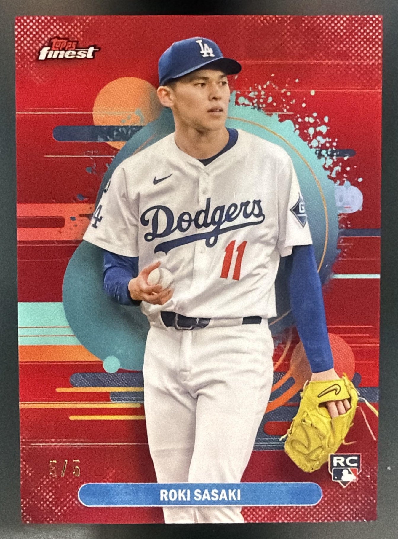 2025 Topps Finest Roki Sasaki #116 Uncommon Red Refractor 5/5 RC Dodgers — front