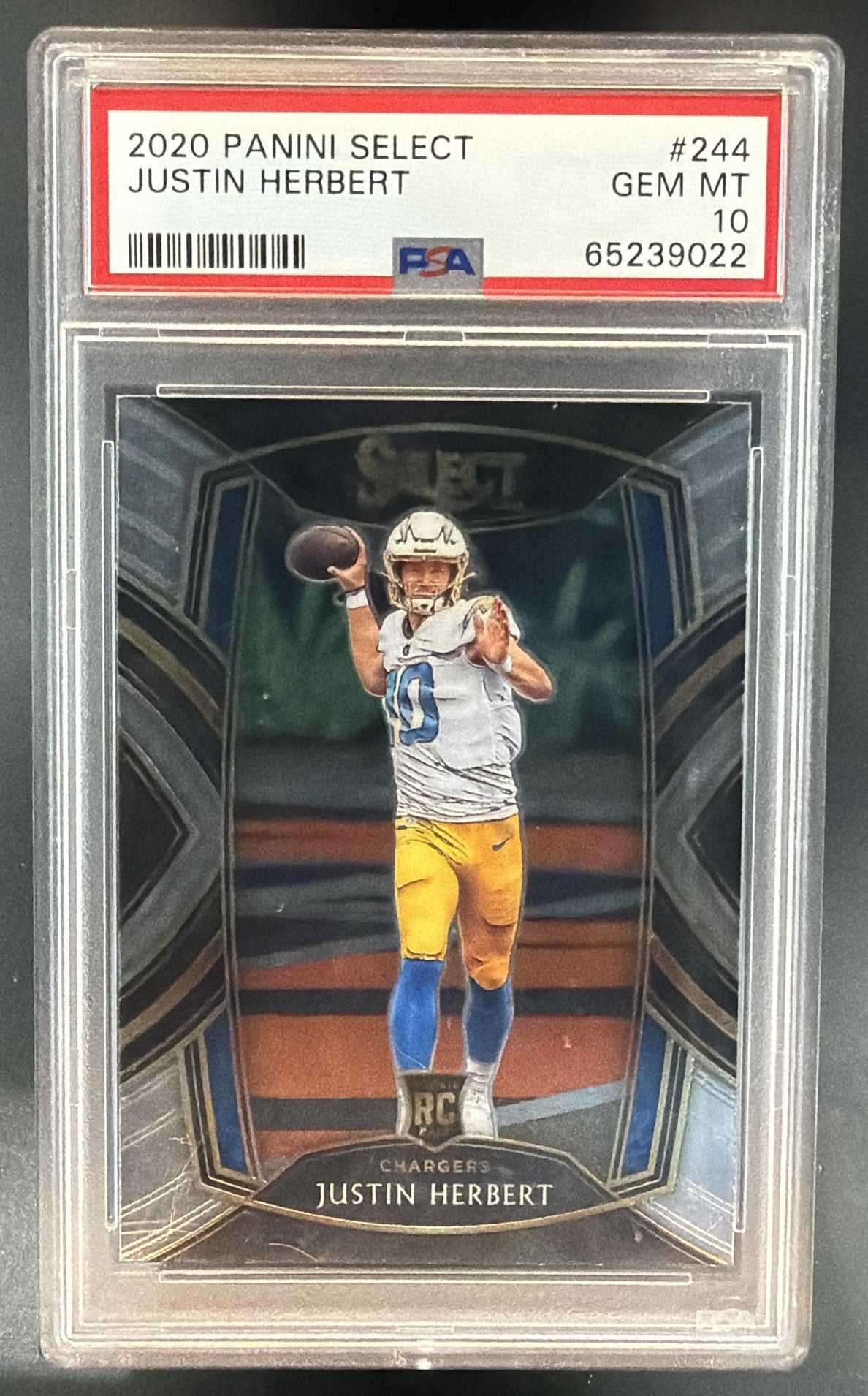 2020 Panini Select Justin Herbert #244 Club RC Chargers PSA 10 — front