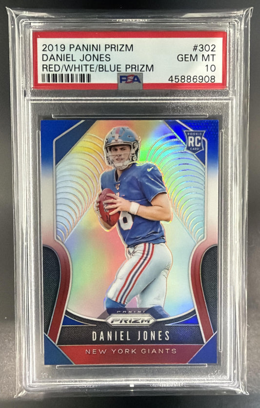 2019 Panini Prizm Daniel Jones #302 Red White and Blue RC Giants PSA 10 — front