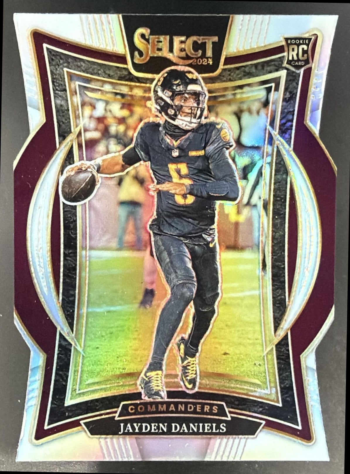 2024 Panini Select Jayden Daniels #26 Concourse Silver Prizm Die-Cut RC — front