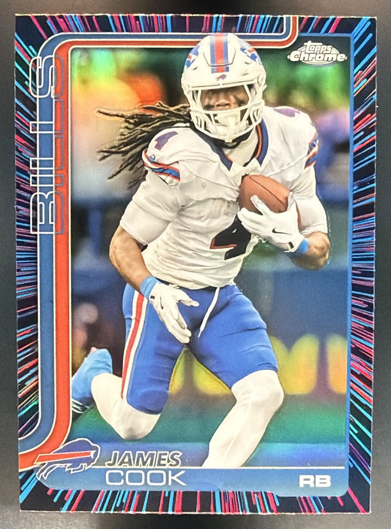 2025 Topps Chrome James Cook #35 Neon Pulse Refractor Bills — front