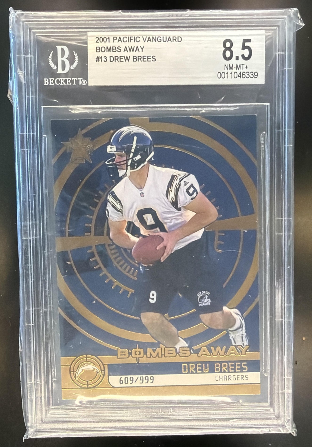 2001 Pacific Vanguard Drew Brees #13 Bombs Away 609/999 RC Chargers BGS 8.5 — front
