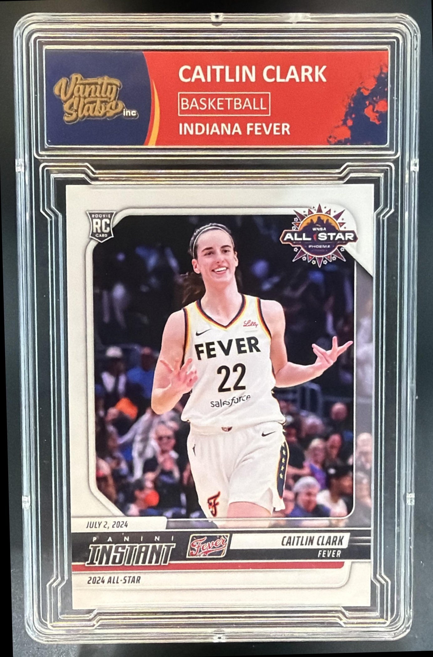 2024-25 Panini Instant WNBA Caitlin Clark #107 RC Fever — front